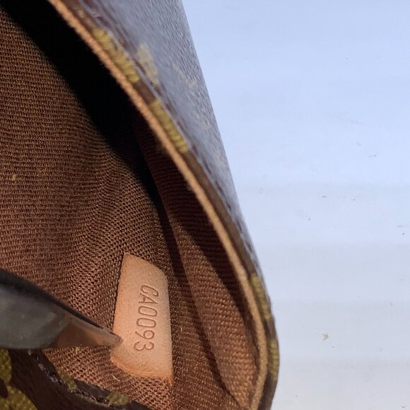 Auth Men's Louis Vuitton Monogram Ganju M51870 Body Bag - Picture 14 of 16